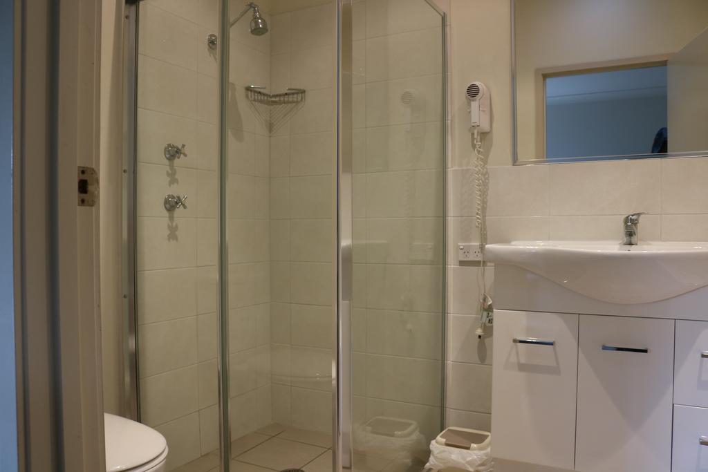 Beaches Apartments ميريمبولا الغرفة الصورة